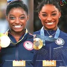 Karina Valles's Instagram, Twitter & Facebook