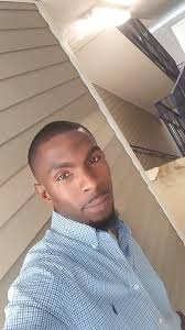 I am a woman in my late 60's. Moved here 2 yrs ago. Not in a community.  Where do you go to meet other people? Looking for friends. Thanks.