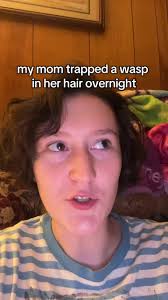 The Lady That Died from Wrasp Nest in Her Hair