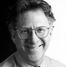 Stuart Muller's Instagram, Twitter & Facebook