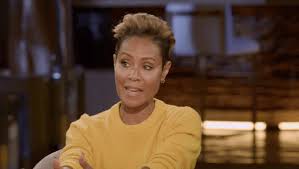 Jada Pinkett Smith Revealed Her Bias Against White Women With Blond Hair On Monday S Episode Of Red Table Talk Pinkett Smi White Women Jada Jada Pinkett Smith