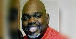 Derrick Taft's Instagram, Twitter & Facebook