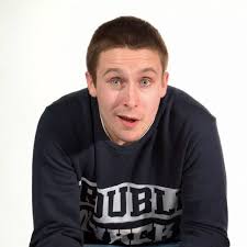 Gay Glasgow comic Larry Dean