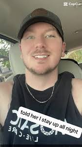 Chelsea Broyles's Instagram, Twitter & Facebook