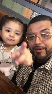 Aileen Styles's Instagram, Twitter & Facebook