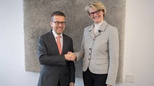 European commissioner for research, science and innovation. Treffen Mit Eu Kommissar Carlos Moedas Bmbf