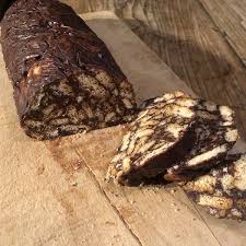 La Recette Du Gateau Le Plus Frequent En Lituanie Le Tinginys Ou Gateau Du Paresseux Lituanien Ou Encore Saucisson Au C Cuisine Saucisson Au Chocolat Recette