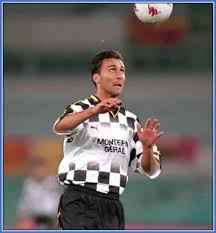 Fabio silva fm21 reviews and screenshots with his fm2021 attributes, current ability, potential ability and salary. Fabio Silva Childhood Story Plus Untold Biography Facts