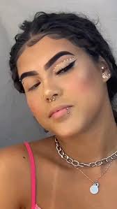 Pam Santos (pam7sqn)