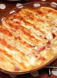 La Cuisine Savoyarde Authentique Et Conviviale Met A L Honneur Les Produits Du Terroir Voici La Recette De L Recette Tartiflette Recettes De Cuisine Cuisine