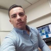 50+ perfiles de «Adrian Posada»