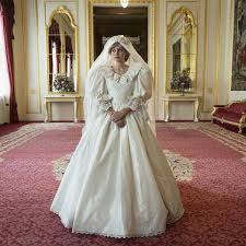 Read on for a quick explanation of. Princess Diana S Wedding Dress Was Recreated For The Crown