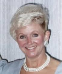 Carolyn Matlock's Instagram, Twitter & Facebook