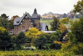 The grey house) is a romanesque house in winkel in the rheingau, germany. The Graues Haus Grey House One Of The Oldest Houses In Flickr