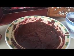 تخلصي من الشيب بلون احمر اكاجو او بني بهذه المكونات الطبيعية المغذية والملونة للشعر youtube desserts food pudding