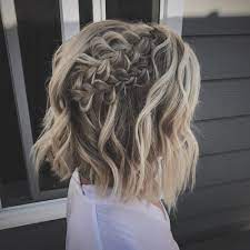 What kind of hair tutorial. Gorgeous Beach Waves For Short Hair 14 Examples To Copy