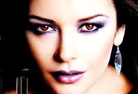 Erfahren sie auf gala.de alles über ihr aufregendes leben. Schones Madchen Catherine Zeta Jones Augen Hintergrundbild Beste Kostenlose Hintergrundbilder