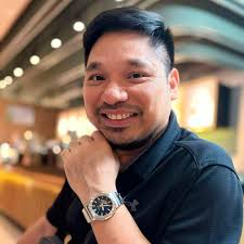 Air New Zealand Boeing 777-319(ER) Reg: ZK-OKQ (All Blacks Livery) flight  NZ1004 from Auckland (AKL) lands