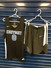 The kentucky wildcats men's basketball team is an american college basketball team that represents the university of kentucky. Kentucky To Wear Uniform Fans Have Been Begging For In The Bahamas Lexington Herald Leader