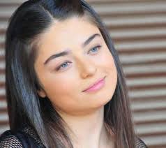 Indir, karagül dizisinde canlandırdığı ''ada'' rolüyle çıkış yakalayan ve. 21 Ayse Turan Ideas In 2021 Turkish Beauty Turkish Actors Turkish Women Beautiful