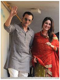 Pin By Drbatra On Indian Wedding Couples Indian Men Fashion Saif Ali Khan Kurta Mens Kurta Designs