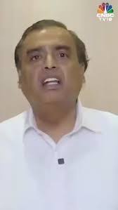 Mehrosh Butt's Instagram, Twitter & Facebook