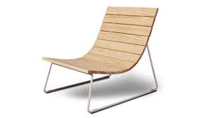 The traditional beach chair will add vibes of the early twentieth century to your garden, beach hut, pool area or even boat deck. Modern Outdoor Lounge Is The Perfect Deck Chair Design Milk Modern Outdoor Lounge Outdoor Furnishings Deck Chairs