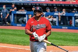 He previously played for the san diego padres.naylor was the 12th overall selection in the 2015 mlb draft, and he made his mlb debut for the padres in 2019.he was traded to cleveland during the 2020 season. Li3so9it 4pmqm