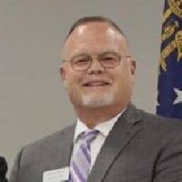 Potts resigns commission seat to qualify for Calhoun mayoral race