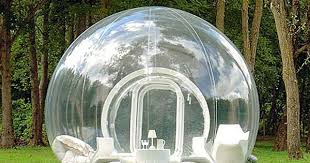 This Chic Igloo Is Another Classic From Our Archives Bubbletree A French Company Delivers And Inflates These Totally Transparent Igloos To T Telt Bubble Tent Cool Tents Bubble House