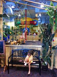Indoor Safari Park Safari Park Vacations To Go Indoor Fun