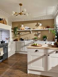 Price includes kitchen cabinets, drawers, doors, worktop, sink and tap. French For Pineapple