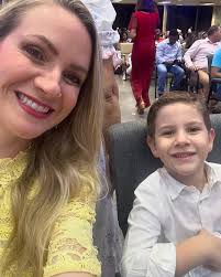 2025 promete, já sei que será o melhor, mais abundante, transbordante ano,  repleto de paz, amor, fé, amor, alegria, se foi assim 2024, o cenário do  novo ano está ainda mais especial!