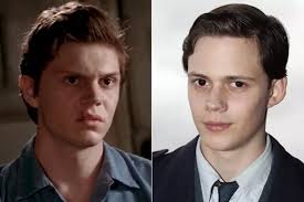 Evan Peters + Bill Skarsgard