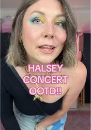 Halsey Concert Outfit and Makeup Inspiration