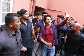 Contact banita sandhu on messenger. Varun Dhawan And Banita Sandhu Promoting Upcoming Movie October Photos Filmibeat