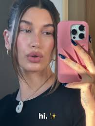 Hailey Bieber returns to social media with glam pouting selfie after giving  birth to baby son