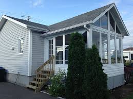Solarium Verrio Fenetres Amovibles Materiaux De Grande Qualite Porch Life Solarium Room Home Exterior Makeover
