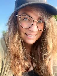 What are the most important keywords in the post that capture the nuances  of the post? The keywords in the post are: reading, poetry, true story,  musician, workshops, library, and vocation. What