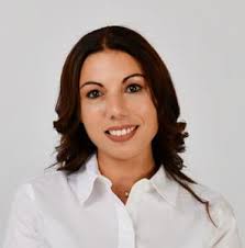 Outlook 2021-2022 by outlookMagSmarf