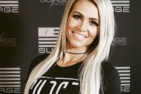 Marcie Skinner's Instagram, Twitter & Facebook