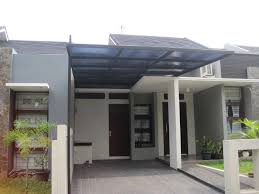 Atap spandek bening tansparan adalah lembaran atap spandek model bening seperti kaca yang bergelombang seperti asbes atau seng gelombang yang berfungsi sebagai perangan bagian interior rumah, perkantoran, pergudangan, pabrik dan bangunan sejenisnya. Desain Rumah Teras Atap Kanopi Cek Bahan Bangunan