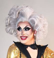 Gladys Duffy's Instagram, Twitter & Facebook