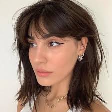 29 Volume Boosting Haircuts For 2022 Even Dolly Parton Would Approve Of Thin Hair Haircuts Short Hair With Bangs Short Brown Hair