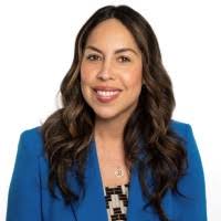 Amanda Eisen's Instagram, Twitter & Facebook