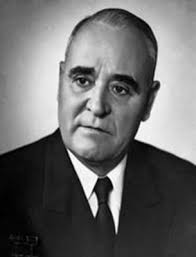 Stare de încordare, de tensiune în relațiile internaționale, provocată de politica de ostilitate a unor state față de altele, care nu ia totusi forma unui conflict armat. Romania In Perioada RÄƒzboiului Rece