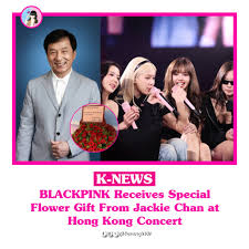 K-NEWS] #BLACKPINK was gifted flowers by legendary martial artist, actor, and filmmaker #JackieChan during their Hong Kong “Deadline” concert. Just Wow! 🩷✨