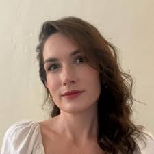 Any LA-based videographers available for some b-roll capture and a few  talking head clips? Looking for someone to come in between 7/15 and 7/17!  Hit me up if you or someone you