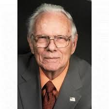 Dwight Huff's Instagram, Twitter & Facebook