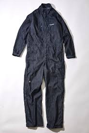 Mont bell breeze dry tec u.l.sleeping bag cover a popular and proven ultra light sleeping bag cover made from a 2 layer version of the new mont bell crescent 1 shelter 1 person 3 season. Mont Bells Home Centre Style Indigo Dyed Overalls For D I Y And Gardening Go Out